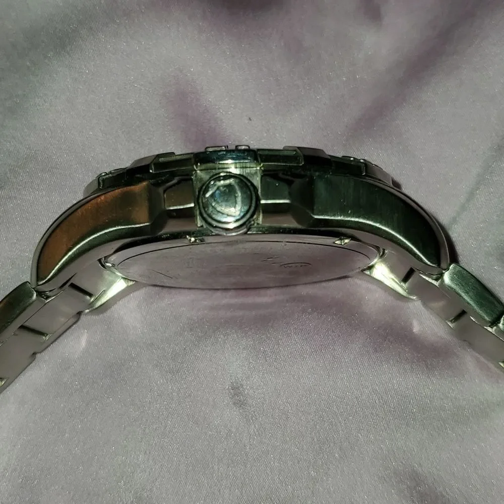 Mens Large Victory Instruments 1197 Chrono Watch Silver & Blue Date Window Bezel
